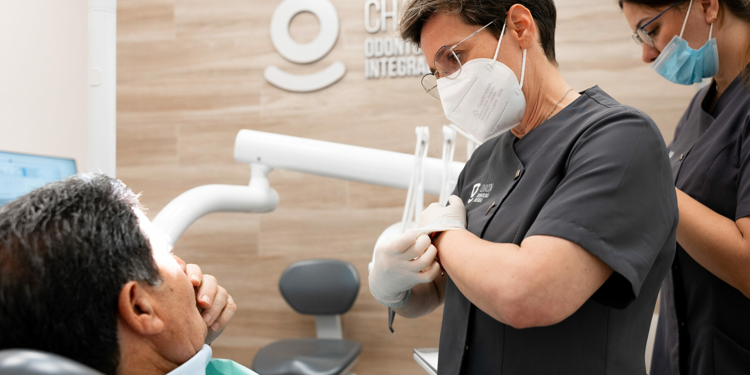 Revisiones dentales periódicas: la clave para mantener tu salud bucal en perfecto estado Revisiones dentales periódicas: la clave para mantener tu salud bucal en perfecto estado