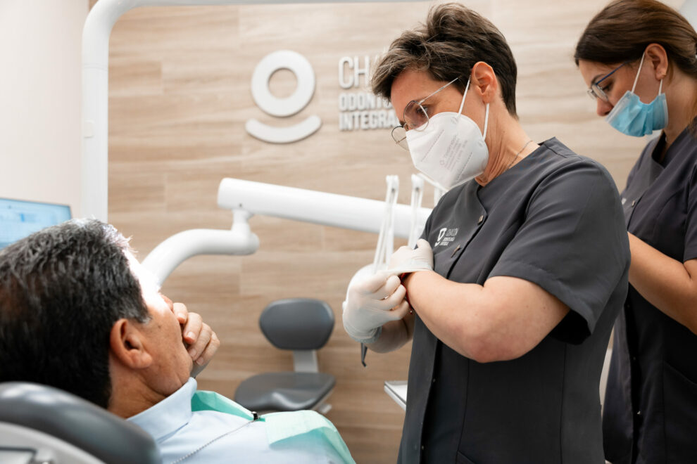 Revisiones dentales periódicas: la clave para mantener tu salud bucal en perfecto estado Revisiones dentales periódicas: la clave para mantener tu salud bucal en perfecto estado