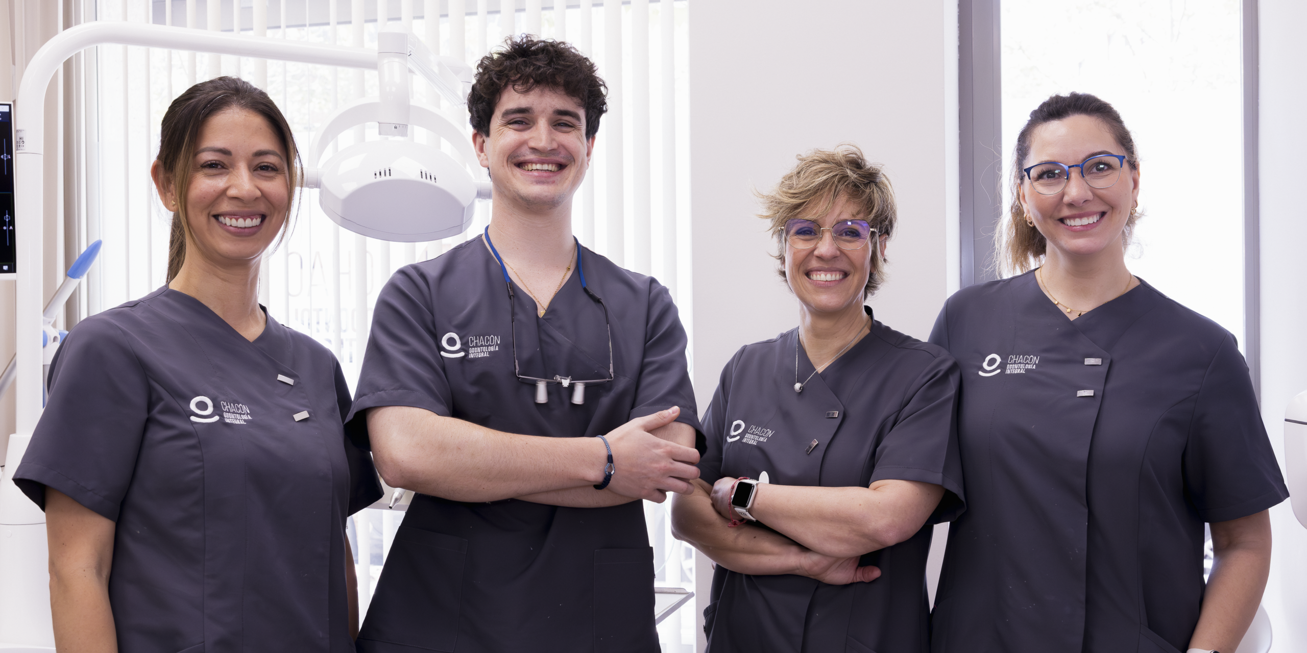 equipo dental coordinado